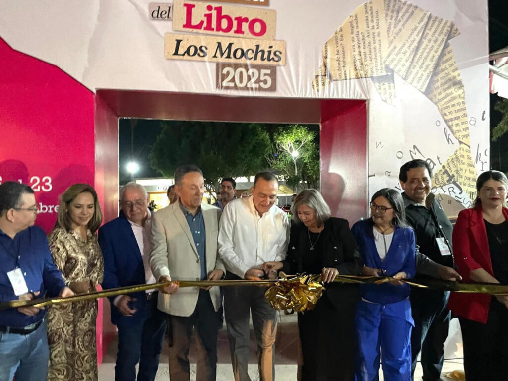 Inicia la 24 Feria del Libro Los Mochis 2025; cultura, historia y lectura se unen en Ahome